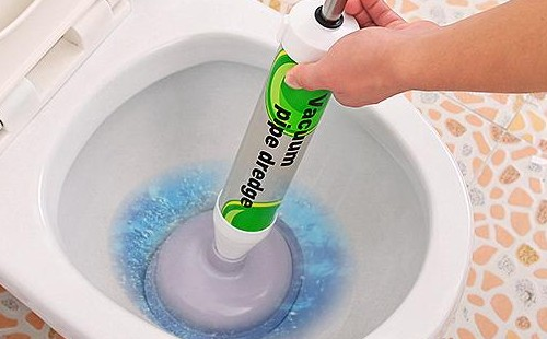抽水马桶漏水怎么办呢